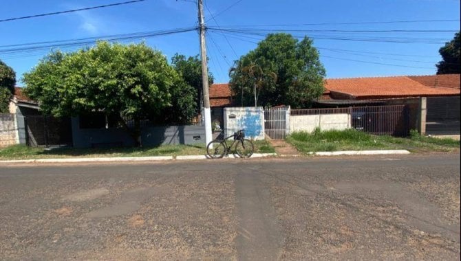 Foto - Casa, Padrão, 0 Vaga(S) de Garagem - [41]