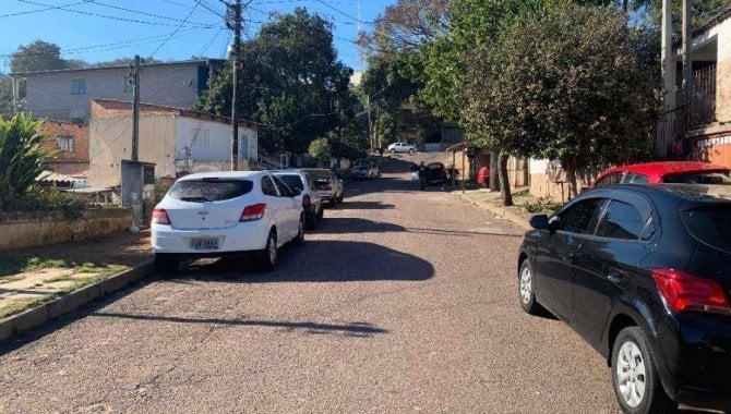 Foto - Casa, Padrão, 2 Vaga(S) de Garagem - [60]