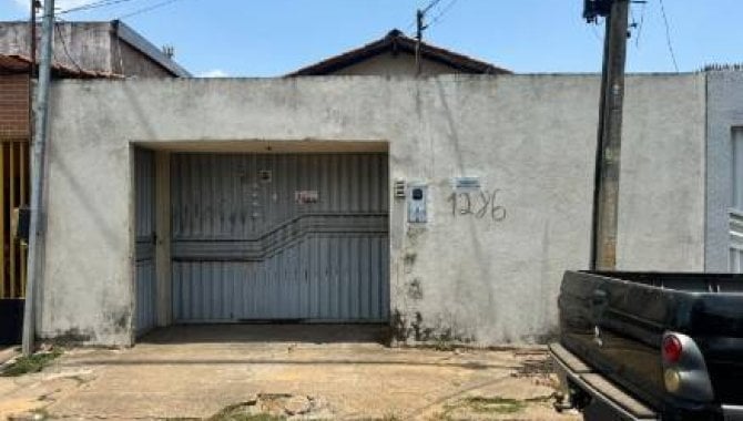 Foto - Casa, Padrão, 1 Vaga(S) de Garagem - [1]