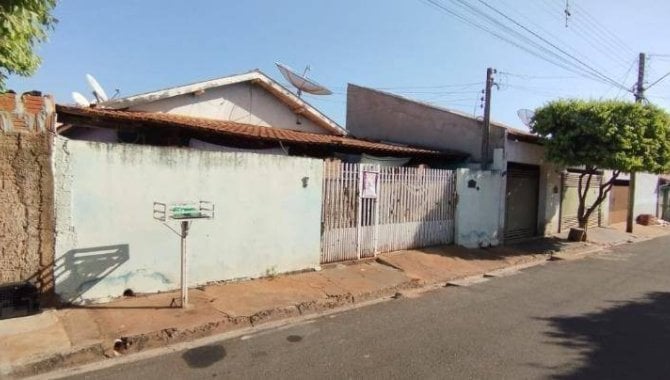 Foto - Casa, Padrão, 1 Vaga(S) de Garagem - [2]