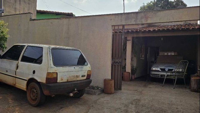 Foto - Casa, Padrão, 0 Vaga(S) de Garagem - [3]