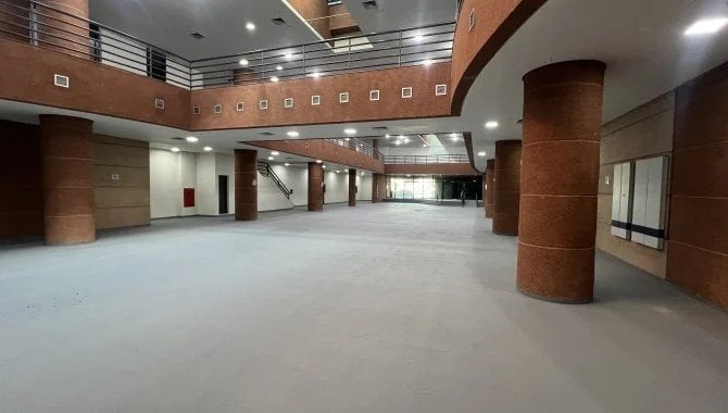 Foto - Loja Comercial 1.619 m² (Térreo e sobreloja) com 32 vagas - Centro - Campinas - SP - [11]