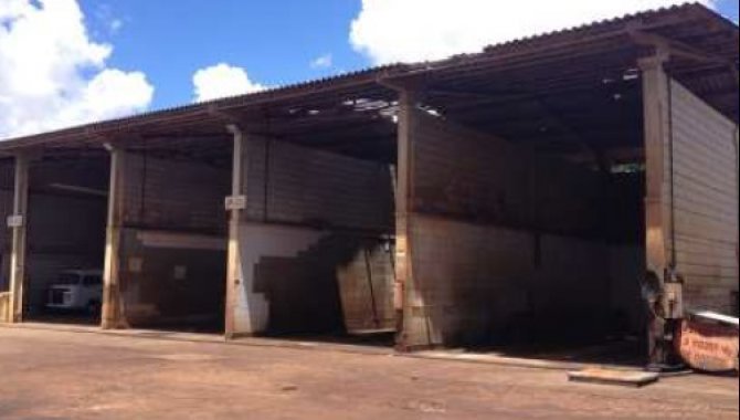 Foto - Galpões Industriais e Escritórios 31.451 m² - Uberlândia - MG - [7]