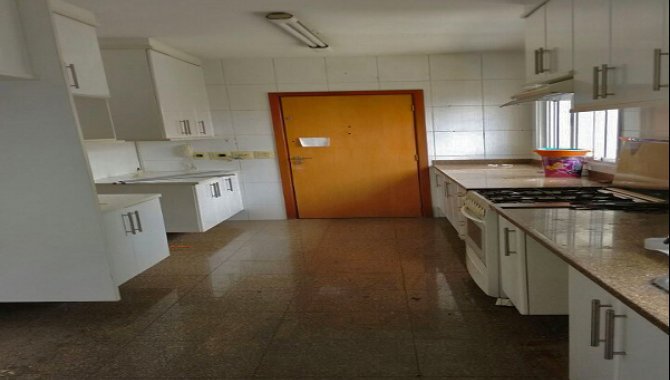 Foto - Apartamento 248 m² e 4 Vagas de Garagem - Vila Suzana - São Paulo - SP - [12]