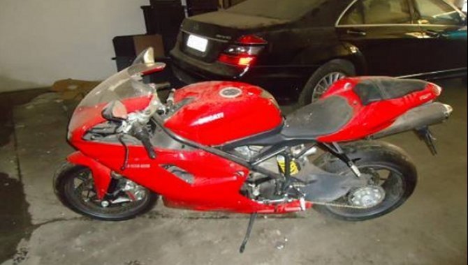 Foto - Moto Ducati/1198, 2011/2011, Vermelha - [1]