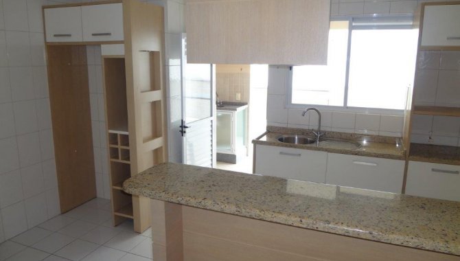 Foto - Apartamento 323 m² e 02 Vagas Duplas de Garagem - Campinas - São José - SC - [9]