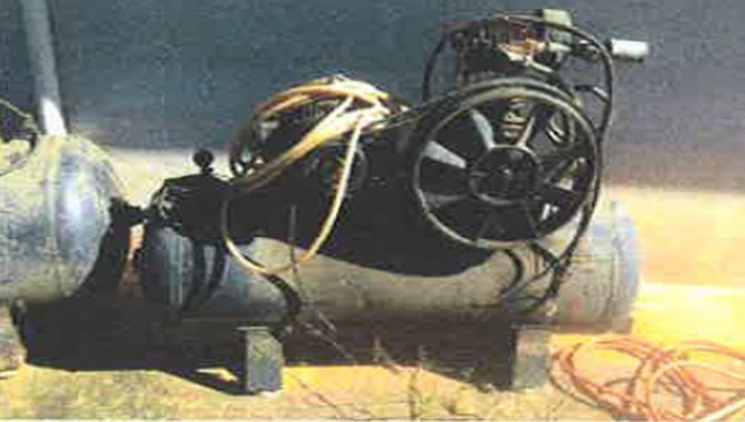 Foto - Compressor de Ar Tipo Pistão Schulz PSV 40BR, 2003 - [1]