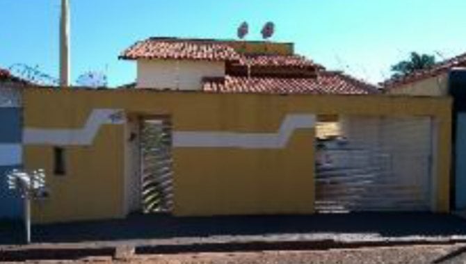 Foto - Casa 250 m² - Elandia - Ituiutaba - MG - [1]