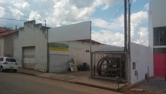 Foto - Imóvel Comercial 2.700 m² - Centro - Angatuba - SP - [3]