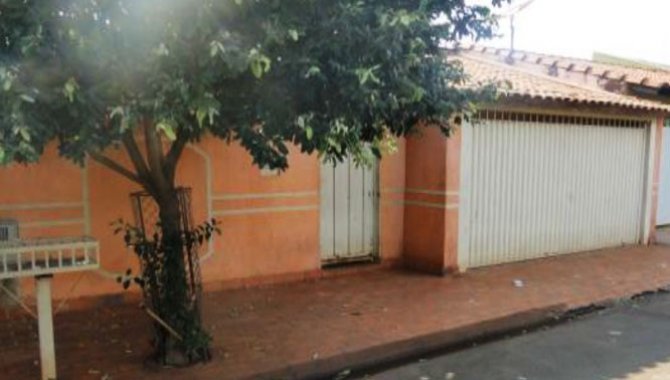 Foto - Casa 99,53 m² - Conjunto Habitacional João C. de Freitas - Miguelópolis - SP - [2]