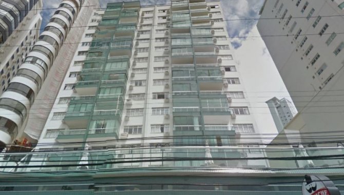 Foto - Apartamento com 03 Dormitórios, sendo 01 Suíte - Bairro Centro - [1]