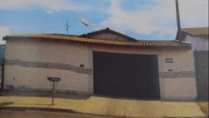 Foto - Casa com 250 M² A.T. - Barretos - SP - [1]