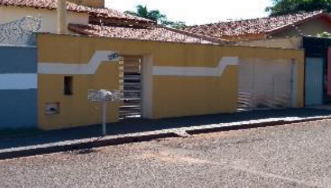 Foto - Casa 250 m² - Elandia - Ituiutaba - MG - [2]