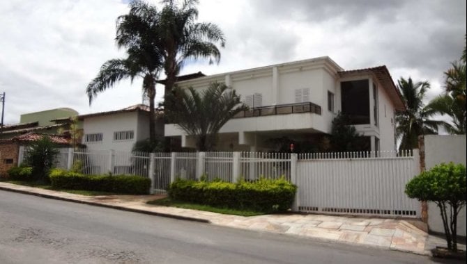 Foto - Casa na Pampulha com 4 dormitórios, sendo uma suíte  1.058 m² A.T - [2]