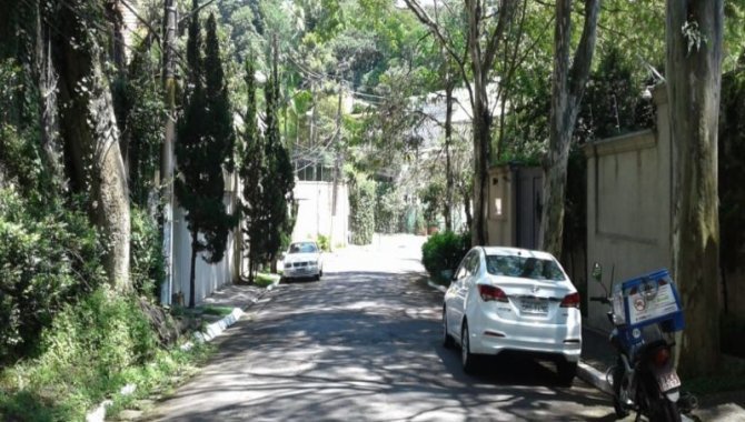 Foto - Casa - 5 Dorms, 6 Vgs e Piscina - Jardins Morumbi - São Paulo/SP - [23]