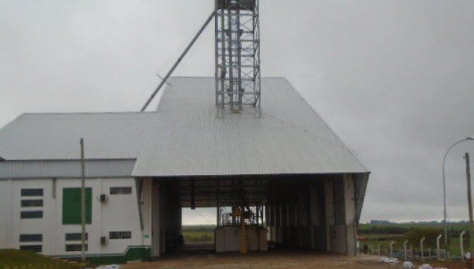Foto - Unidade armazenadora de grãos, 3.600 toneladas/dia - [4]