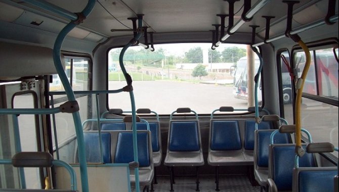Foto - Ônibus Marcopolo Torino, 2002 - [6]