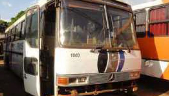 Foto - Ônibus MB-O 317 R, COSMAR, Branca, 1991 - [1]