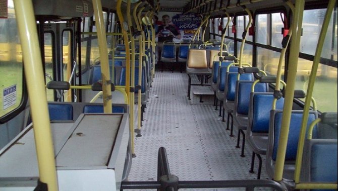Foto - Ônibus Marcopolo Torino, 2002 - [5]