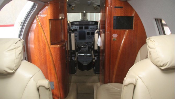 Foto - Aeronave Cessna Aircraft Citation XLS, 2005, Branca - [12]