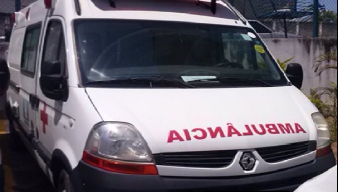 Foto - Ambulância Renault Master Altech, 2009/2010 - [1]