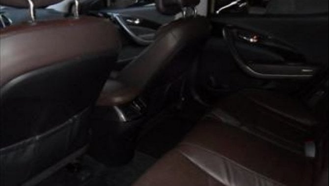 Foto - Carro Hyundai Azera, ano 2012 - [4]