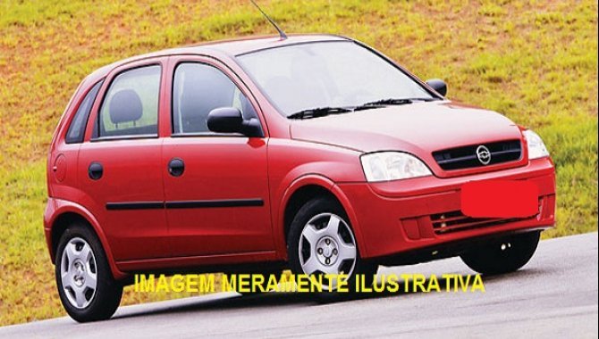 Foto - Carro GM Corsa Hatch Maxx, ano 2005 - [1]