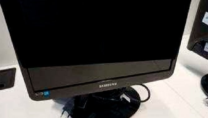 Foto - 01 Monitor Samsung (Lote nº 66) - [1]