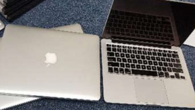 Foto - 03 Notebook Macbook Pro Apple (Lote 165) - [1]