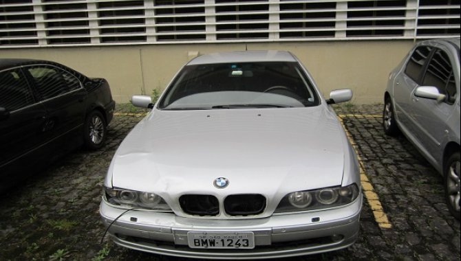 Foto - Carro BMW, 540 I, Protection Sedan V8 32 V, 4 Portas, 2002/2003 - [1]