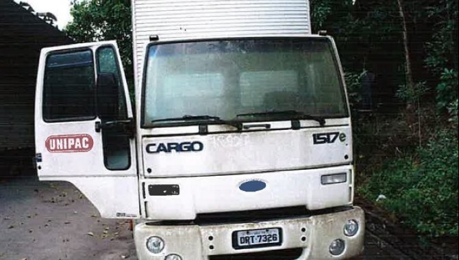 Foto - Carro Ford, Cargo, 1517 E, Branca, 2005 - [1]