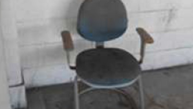 Foto - 89 Cadeiras Fixa - [1]