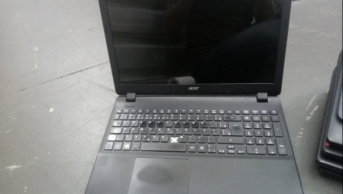 Foto - Notebook Acer ES1-512 Series MS2394 - [1]