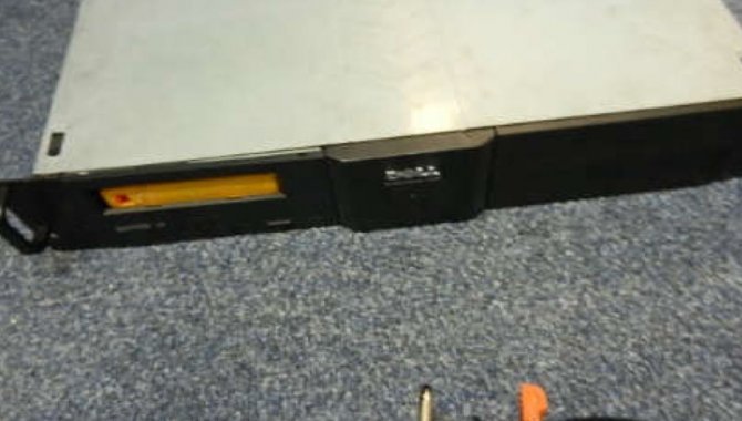 Foto - 01 Unidade de Fita de Backup Dell Powervault 114T - [1]