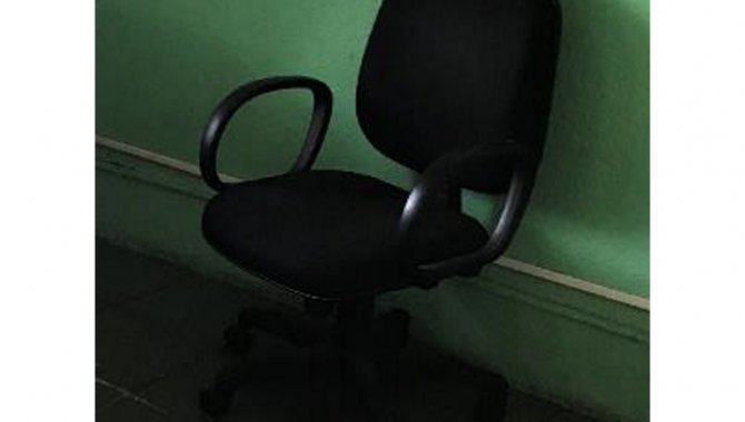 Foto - 02 Cadeiras Giratória - [1]