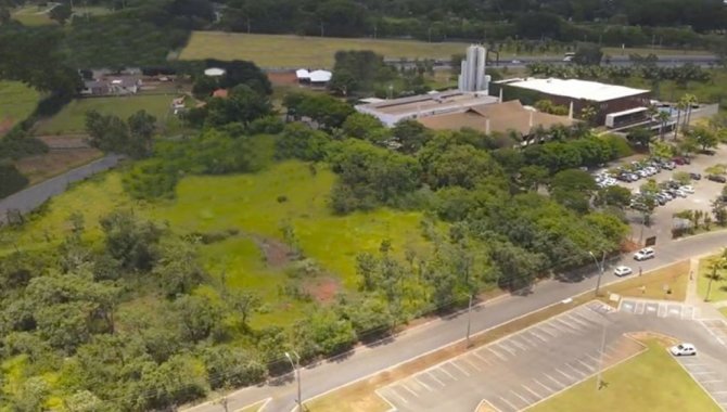 Foto - Terreno 13.554 m² - Setor de Clubes Esportivos Sul - Brasília - DF - [2]