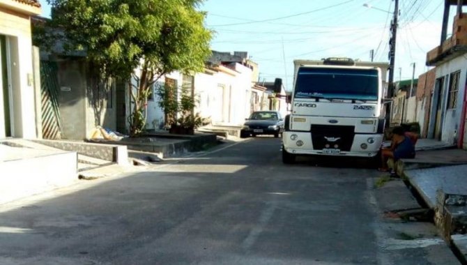 Foto - Casa, Residencial, Conjunto Marco Freire, 2 Dormitório(S), 2 Vaga(S) de Garagem - [9]