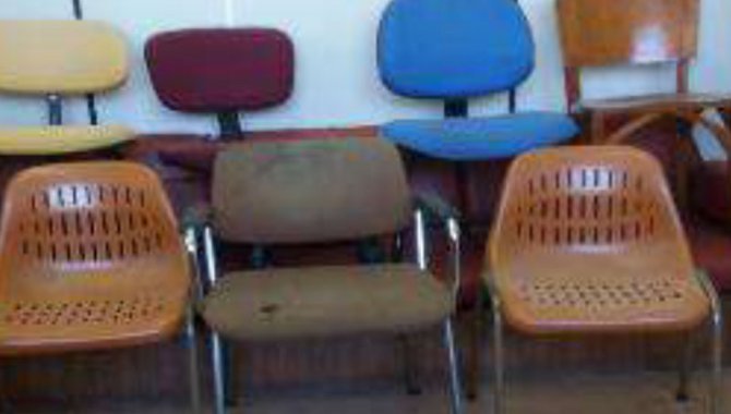 Foto - 08 Cadeiras - [1]