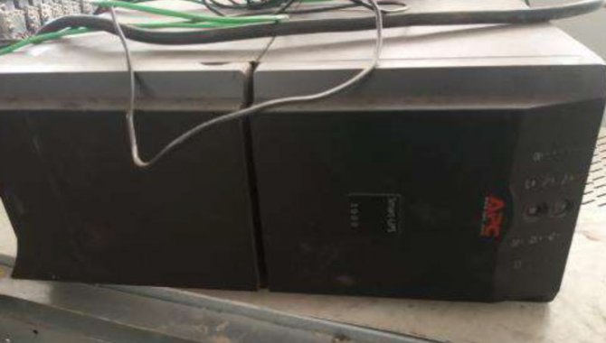 Foto - Nobreak APC Smart UPS 3000 - [1]