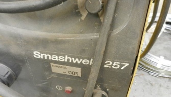 Foto - Máquina de Solda marca Esab modelo Smashwell 257 - [2]
