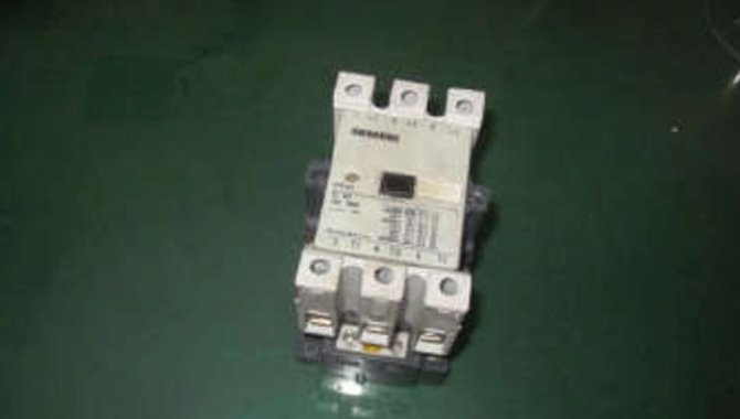 Foto - 01 Contactor Siemens 76hc - Recondicionado - [1]