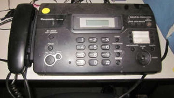 Foto - 01 Aparelho de Fax Panasonic Mod.Kx-Ft938 - [1]