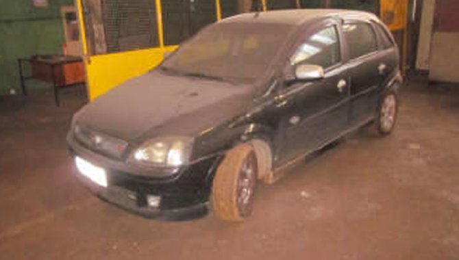 Foto - Carro Chevrolet Corsa Hatch - 2007 - [1]