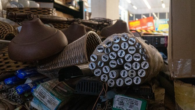 Foto - Duchas Elétricas e Materiais para Iluminação - [14]