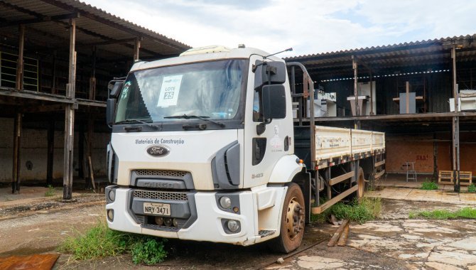 Foto - Caminhão Ford Cargo 2423 - 2012/2013 - [3]