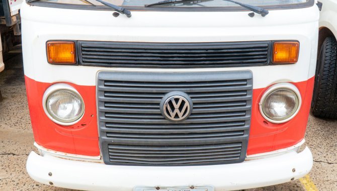 Foto - Carro Volkswagen Kombi - 2009/2010 - [3]