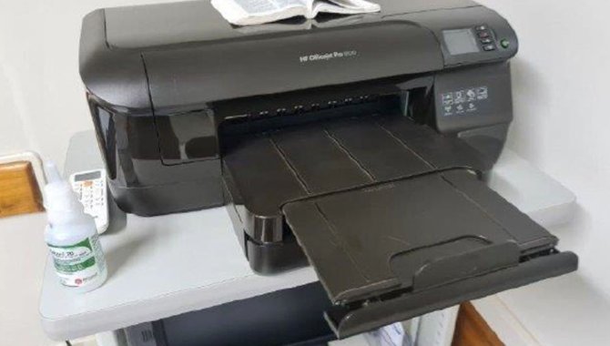 Foto - 01 Impressora HP modelo JETPRO 8100 - [1]