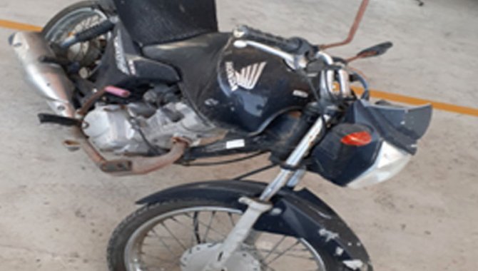 Foto - Moto Honda CG 125 Fan, Preta, 2014 - [3]