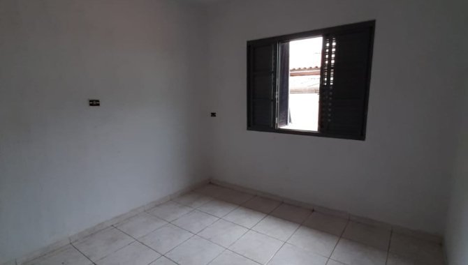 Foto - Casa 250 m² - Jardim Ismênia - São José dos Campos - SP - [9]