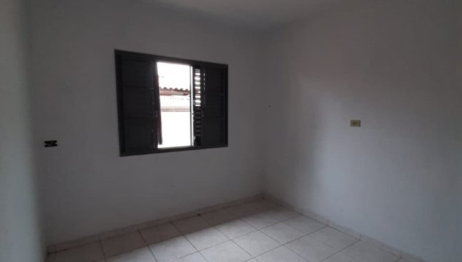 Foto - Casa 250 m² - Jardim Ismênia - São José dos Campos - SP - [8]